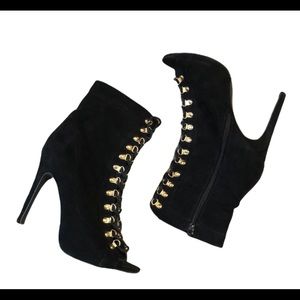 Wild Diva Lounge Lace Up Boots 9